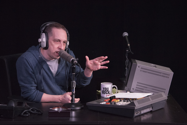 Photo Flash: 5th Wall Theatre Presents TALK RADIO Image